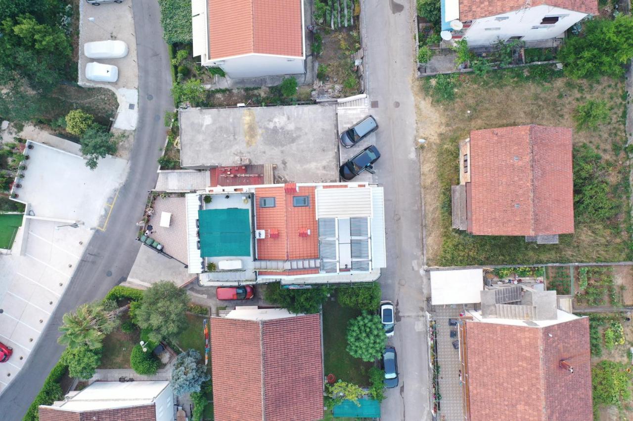 D&D Apartments Τίβατ Εξωτερικό φωτογραφία