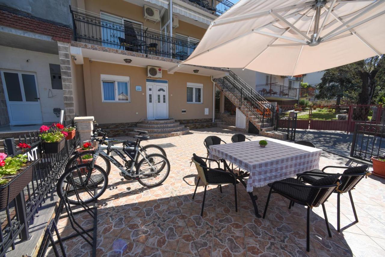 D&D Apartments Τίβατ Εξωτερικό φωτογραφία