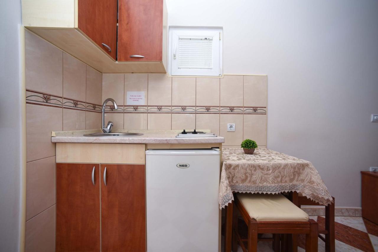 D&D Apartments Τίβατ Εξωτερικό φωτογραφία