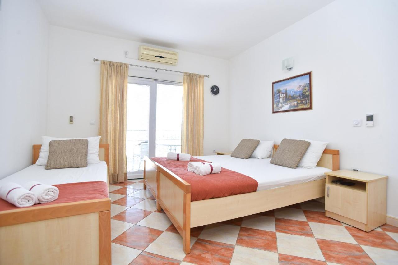 D&D Apartments Τίβατ Εξωτερικό φωτογραφία