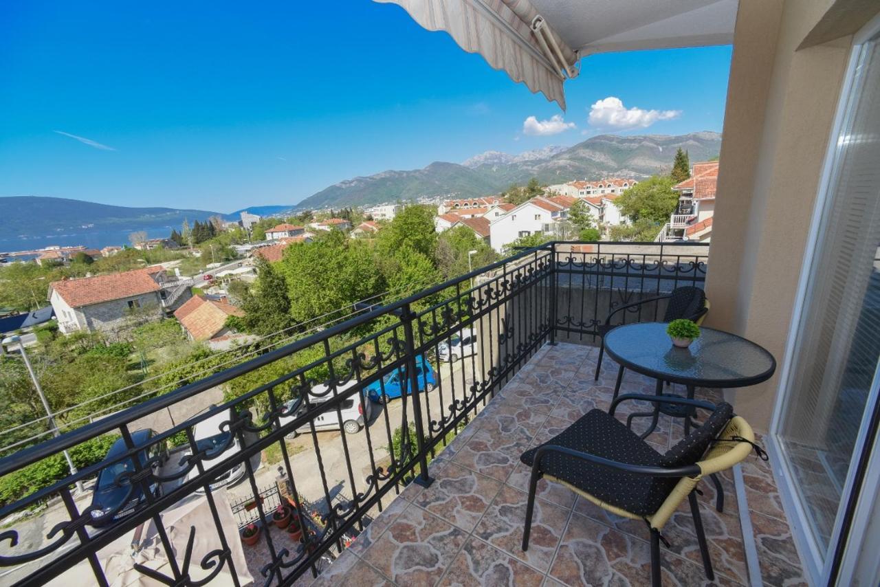 D&D Apartments Τίβατ Εξωτερικό φωτογραφία