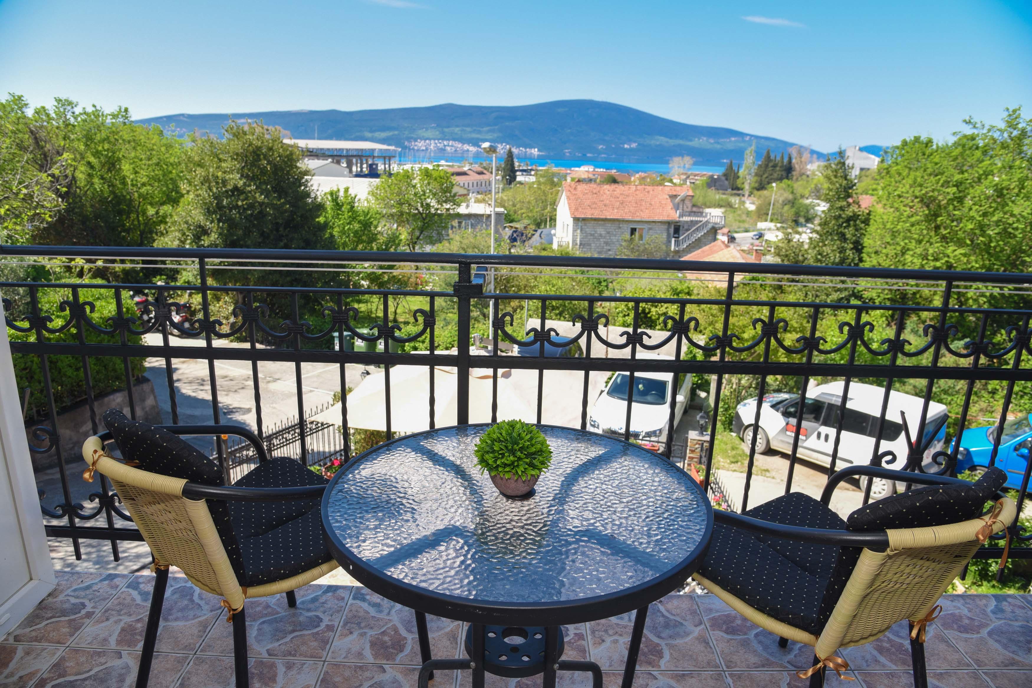 D&D Apartments Τίβατ Εξωτερικό φωτογραφία